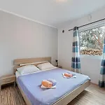 Simplistic In With Garden