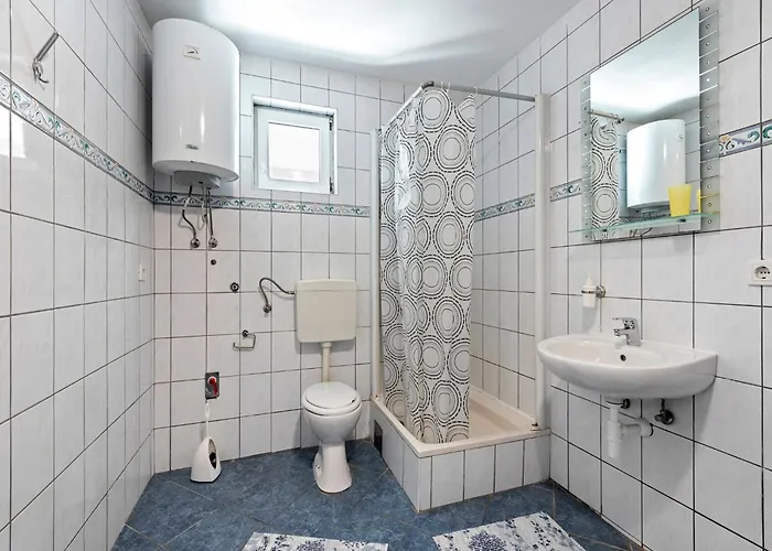 Simplistic In With Garden * Vir